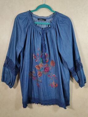 G130 Calesas blue Chambray L/S Embroidered Peasant Top 2X